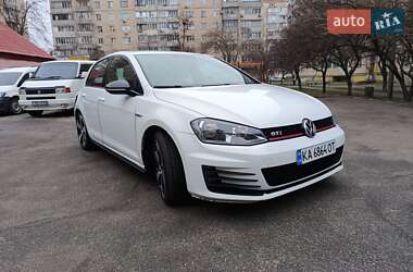 Хетчбек Volkswagen Golf GTI 2017 в Києві