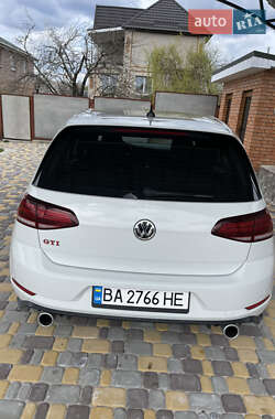 Хетчбек Volkswagen Golf GTI 2020 в Кропивницькому