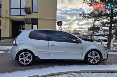 Хэтчбек Volkswagen Golf GTI 2006 в Белогородке