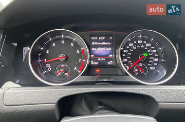 Хэтчбек Volkswagen Golf GTI 2020 в 