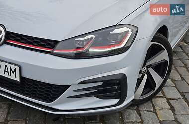 Хэтчбек Volkswagen Golf GTI 2018 в 