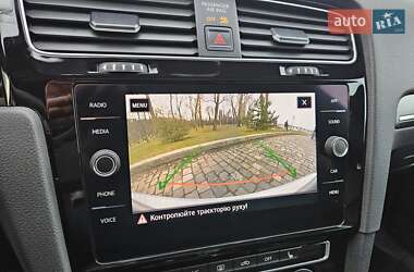 Хэтчбек Volkswagen Golf GTI 2018 в 