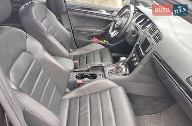 Хэтчбек Volkswagen Golf GTI 2015 в 