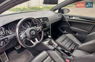 Хэтчбек Volkswagen Golf GTI 2015 в 