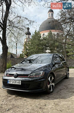 Хэтчбек Volkswagen Golf GTI 2016 в 