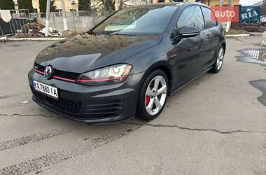 Хэтчбек Volkswagen Golf GTI 2015 в 