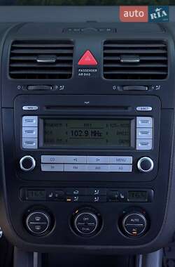 Хэтчбек Volkswagen Golf GTI 2007 в 