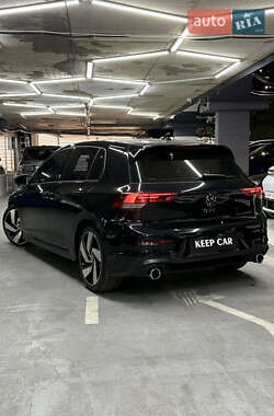 Хэтчбек Volkswagen Golf GTI 2022 в 