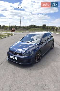 Хэтчбек Volkswagen Golf GTI 2017 в Ровно