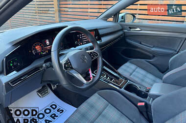 Хетчбек Volkswagen Golf GTI 2023 в 