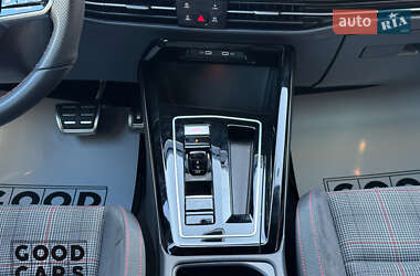 Хетчбек Volkswagen Golf GTI 2023 в 