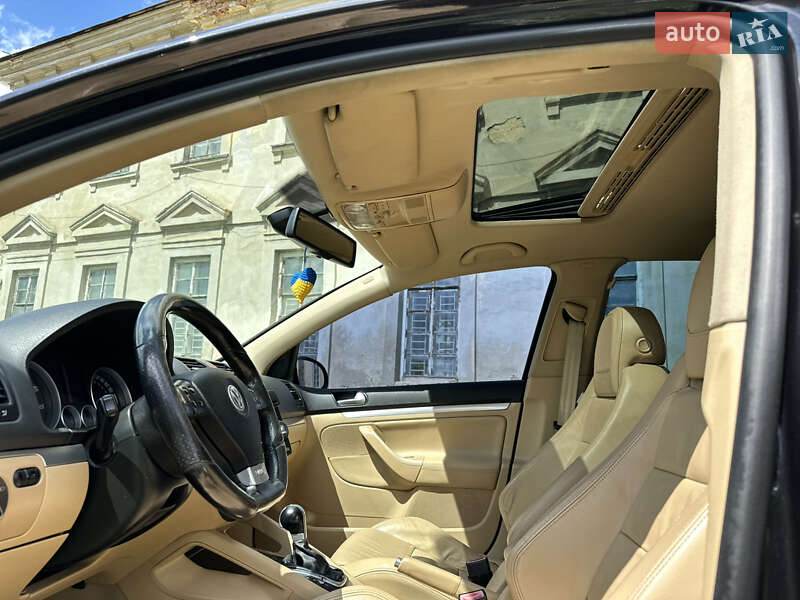 Хэтчбек Volkswagen Golf GTI 2006 в Виннице