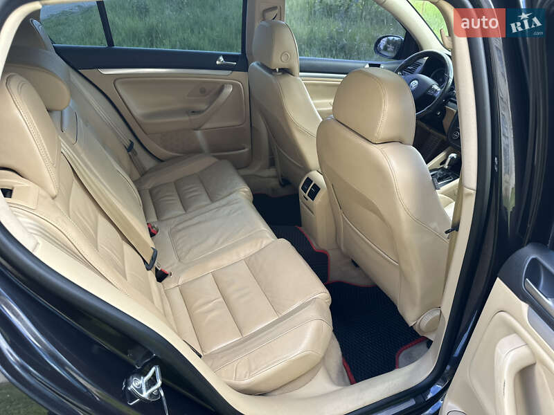 Хэтчбек Volkswagen Golf GTI 2006 в Виннице