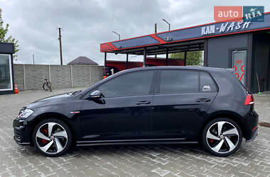Хэтчбек Volkswagen Golf GTI 2020 в 