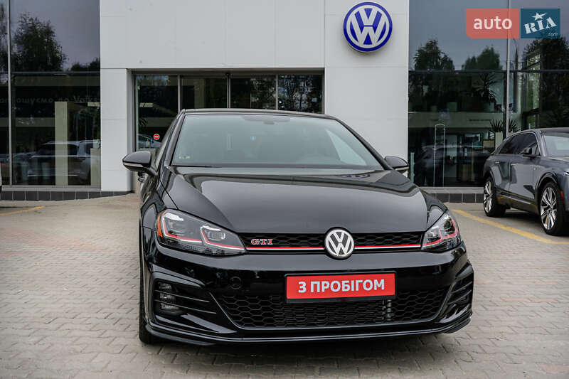 Хэтчбек Volkswagen Golf GTI 2019 в Житомире