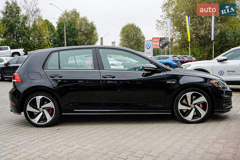 Хэтчбек Volkswagen Golf GTI 2019 в Житомире