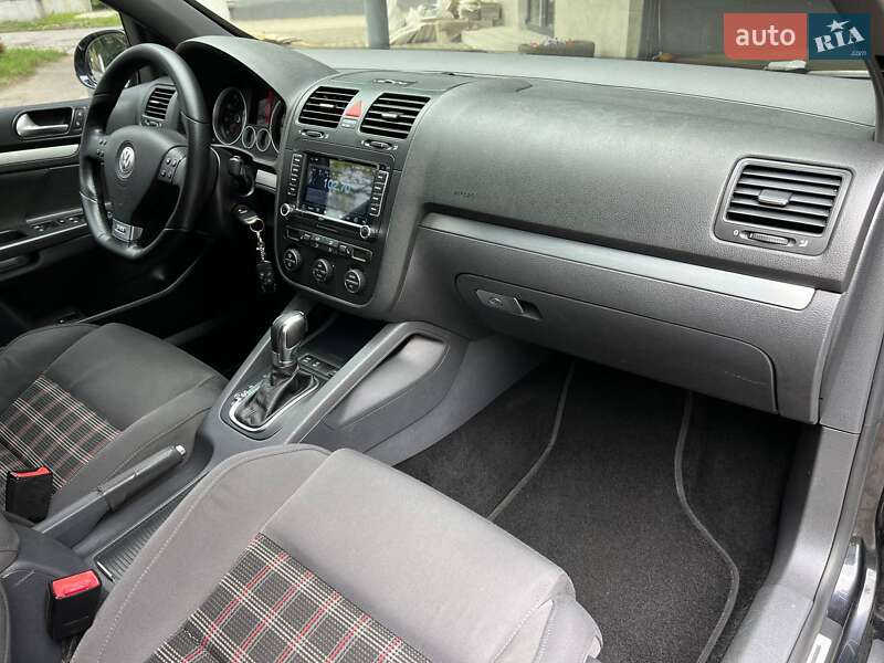 Хэтчбек Volkswagen Golf GTI 2008 в Одессе