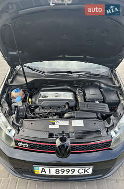 Хетчбек Volkswagen Golf GTI 2013 в 