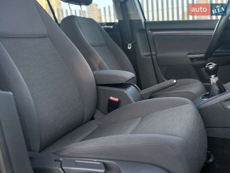 Хэтчбек Volkswagen Golf GTI 2007 в Вознесенске