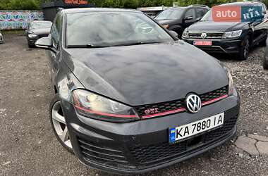 Хэтчбек Volkswagen Golf GTI 2015 в Киеве