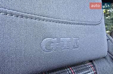 Хэтчбек Volkswagen Golf GTI 2008 в 