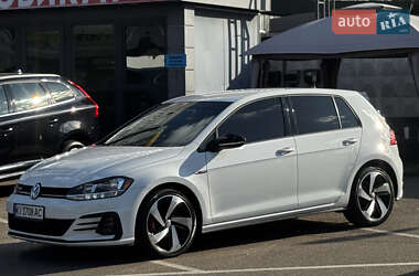 Хэтчбек Volkswagen Golf GTI 2020 в Киеве