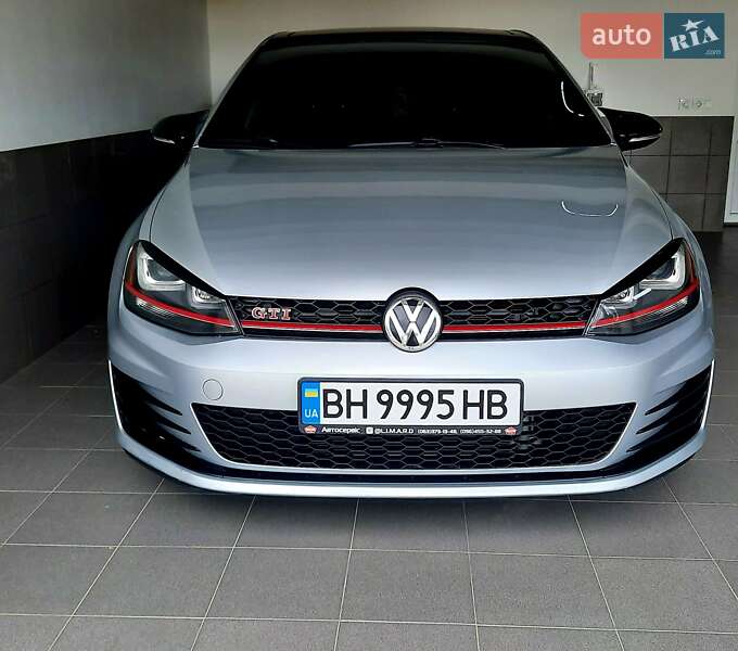 Хетчбек Volkswagen Golf GTI 2014 в Одесі фото 6 Хетчбек Volkswagen Golf GTI 2014 в Одесі