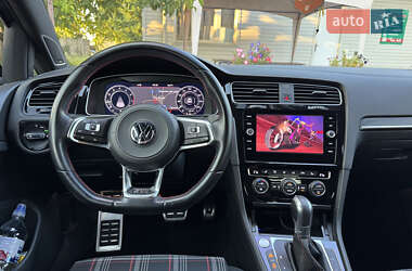 Хетчбек Volkswagen Golf GTI 2017 в Запоріжжі