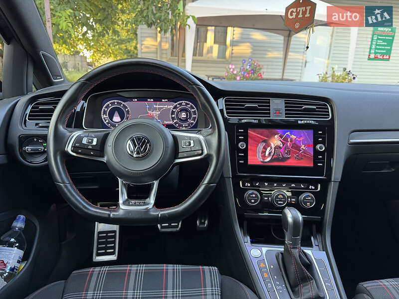 Volkswagen Golf GTI 2017