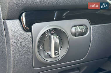 Хетчбек Volkswagen Golf GTI 2013 в 