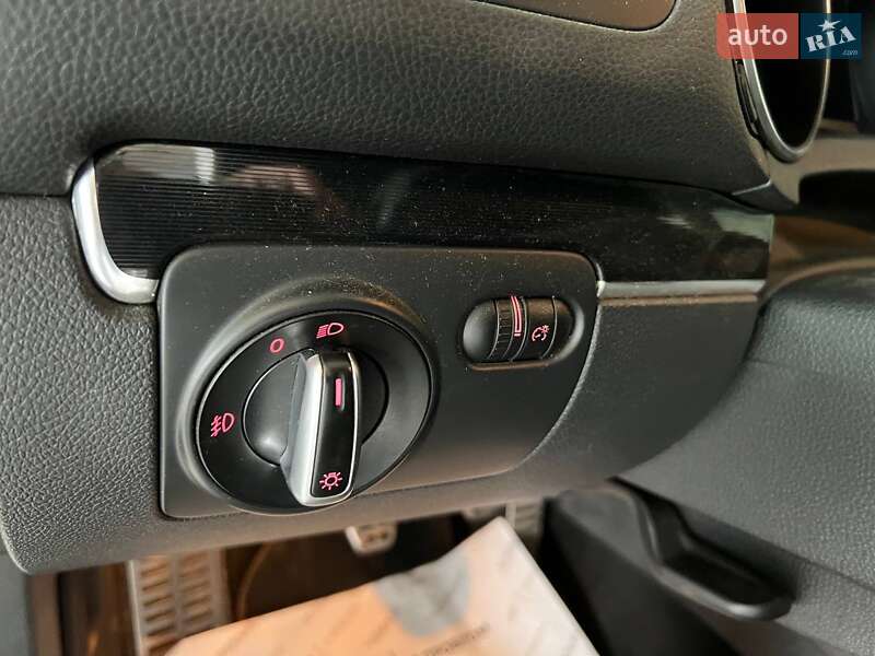 Хетчбек Volkswagen Golf GTI 2010 в Одесі
