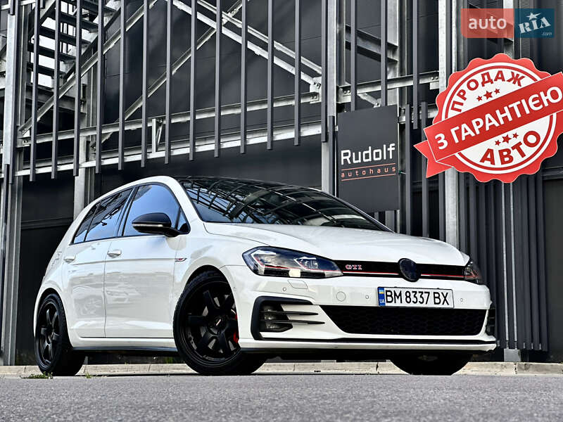 Volkswagen Golf GTI 2020