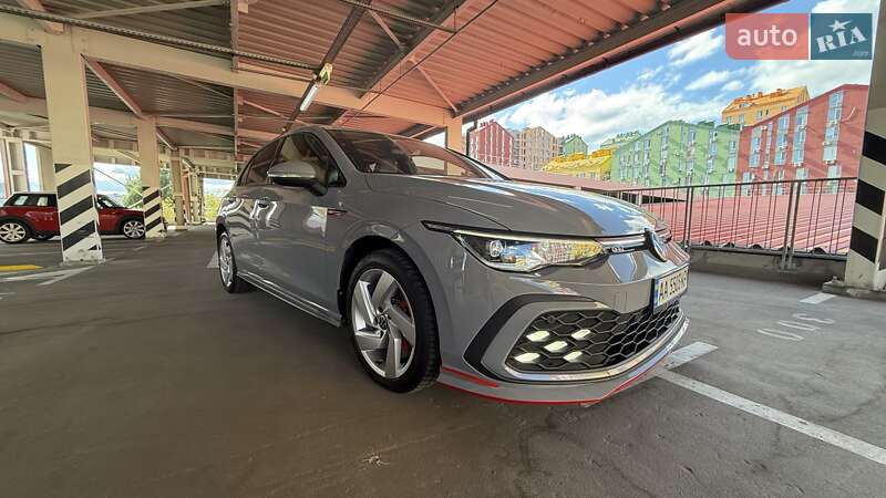 Volkswagen Golf GTI 2021