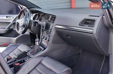 Хэтчбек Volkswagen Golf GTI 2015 в 