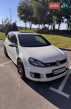 Хетчбек Volkswagen Golf GTI 2011 в Києві