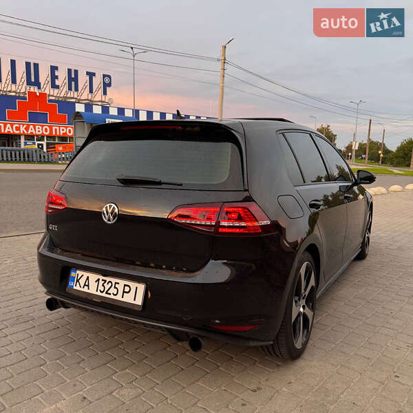 Хэтчбек Volkswagen Golf GTI 2014 в Шепетовке
