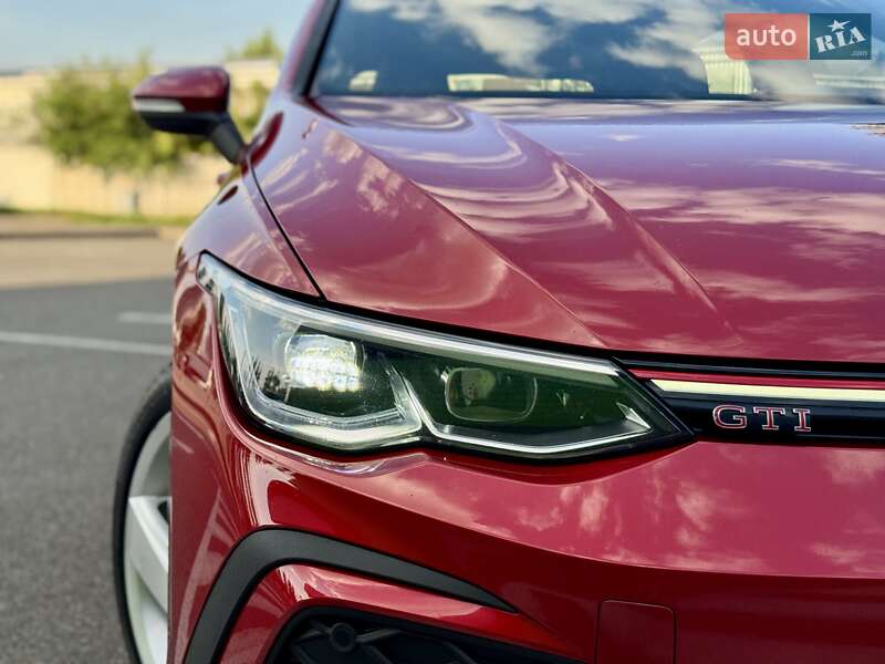 Хэтчбек Volkswagen Golf GTI 2021 в Киеве