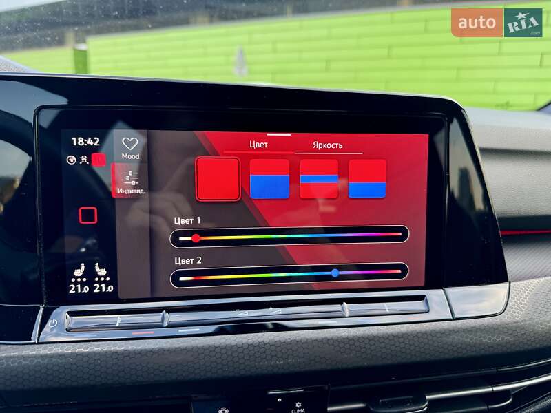 Хэтчбек Volkswagen Golf GTI 2021 в Киеве