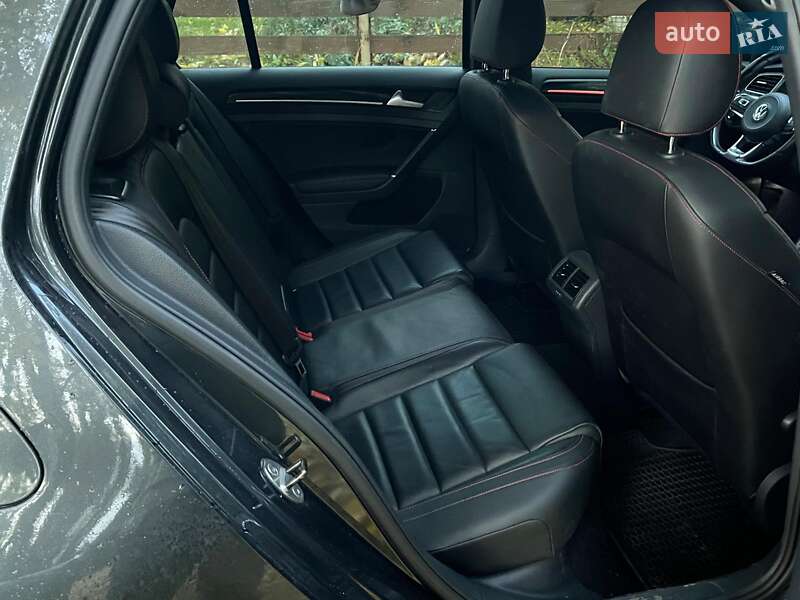 Хэтчбек Volkswagen Golf GTI 2016 в Киеве фото 27 Хэтчбек Volkswagen Golf GTI 2016 в Киеве