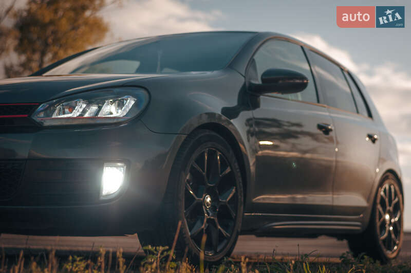Хетчбек Volkswagen Golf GTI 2012 в Черкасах фото 13 Хетчбек Volkswagen Golf GTI 2012 в Черкасах