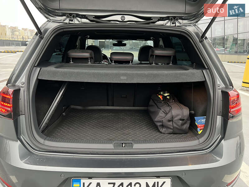 Хетчбек Volkswagen Golf GTI 2019 в Києві