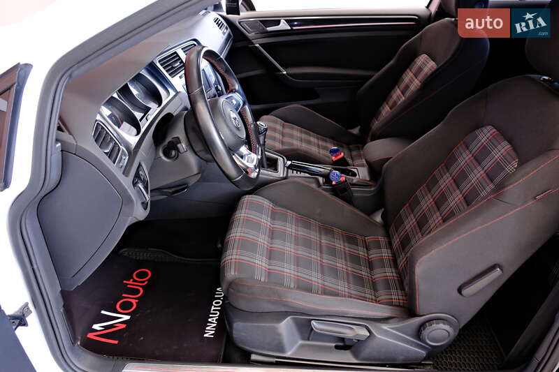 Хэтчбек Volkswagen Golf GTI 2016 в Одессе фото 30 Хэтчбек Volkswagen Golf GTI 2016 в Одессе