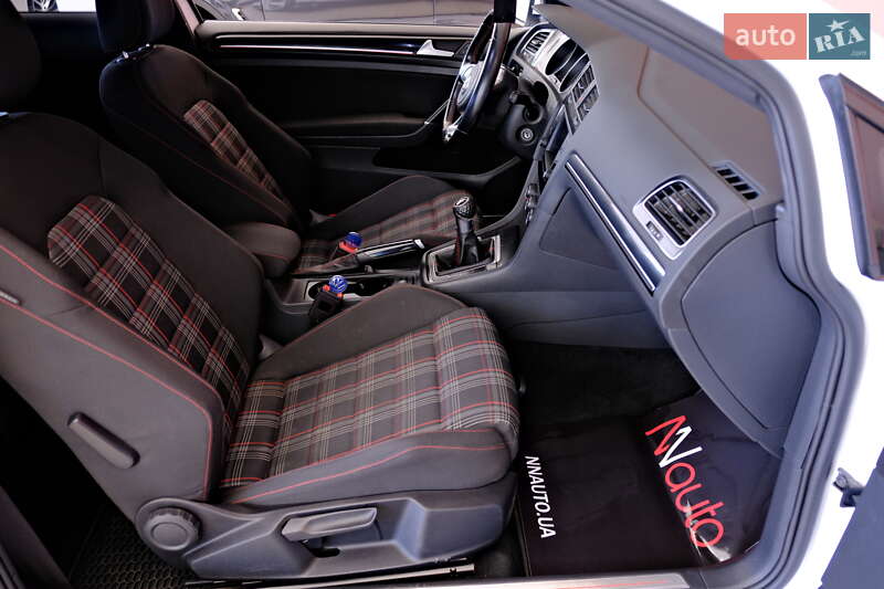 Хэтчбек Volkswagen Golf GTI 2016 в Одессе фото 36 Хэтчбек Volkswagen Golf GTI 2016 в Одессе