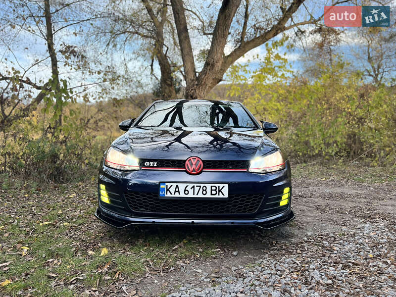 Хэтчбек Volkswagen Golf GTI 2017 в Виннице