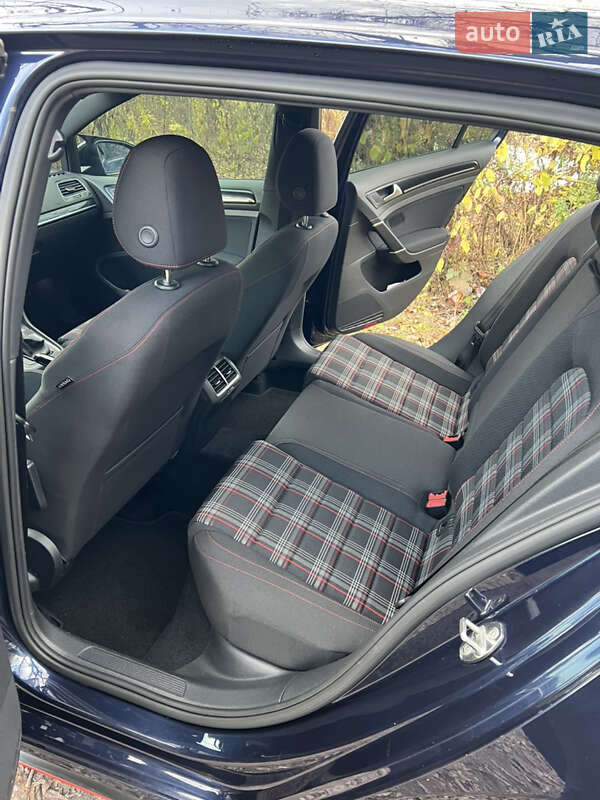 Хэтчбек Volkswagen Golf GTI 2017 в Виннице