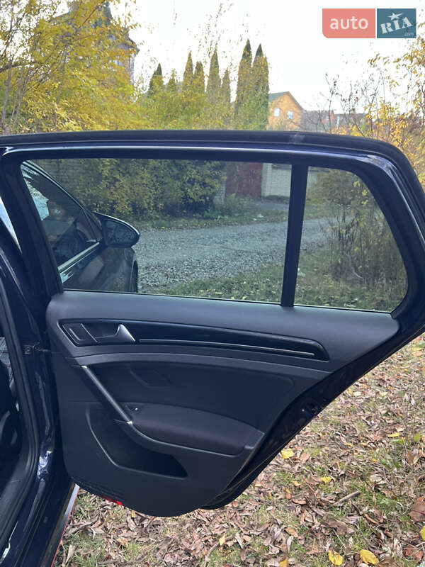 Хэтчбек Volkswagen Golf GTI 2017 в Виннице