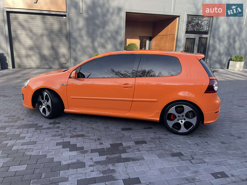 Хэтчбек Volkswagen Golf GTI 2007 в Киеве