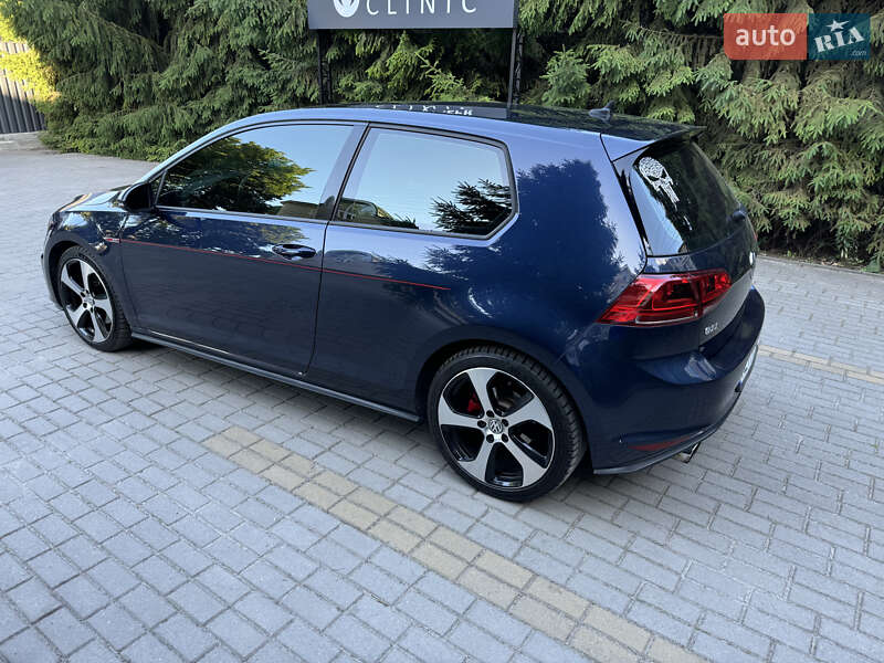Хэтчбек Volkswagen Golf GTI 2016 в Днепре фото 5 Хэтчбек Volkswagen Golf GTI 2016 в Днепре