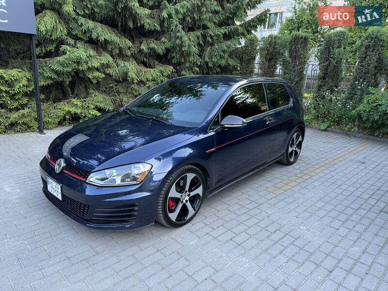 Хэтчбек Volkswagen Golf GTI 2016 в Днепре фото 2 Хэтчбек Volkswagen Golf GTI 2016 в Днепре