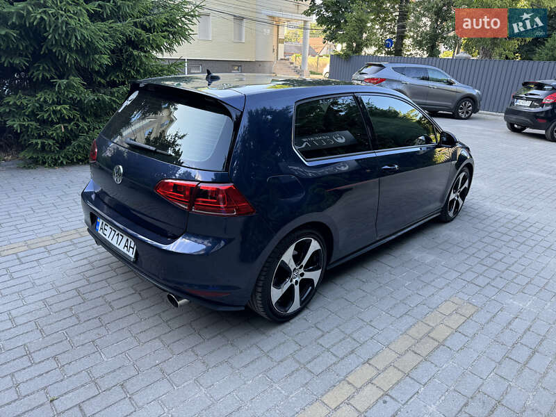 Хэтчбек Volkswagen Golf GTI 2016 в Днепре фото 10 Хэтчбек Volkswagen Golf GTI 2016 в Днепре
